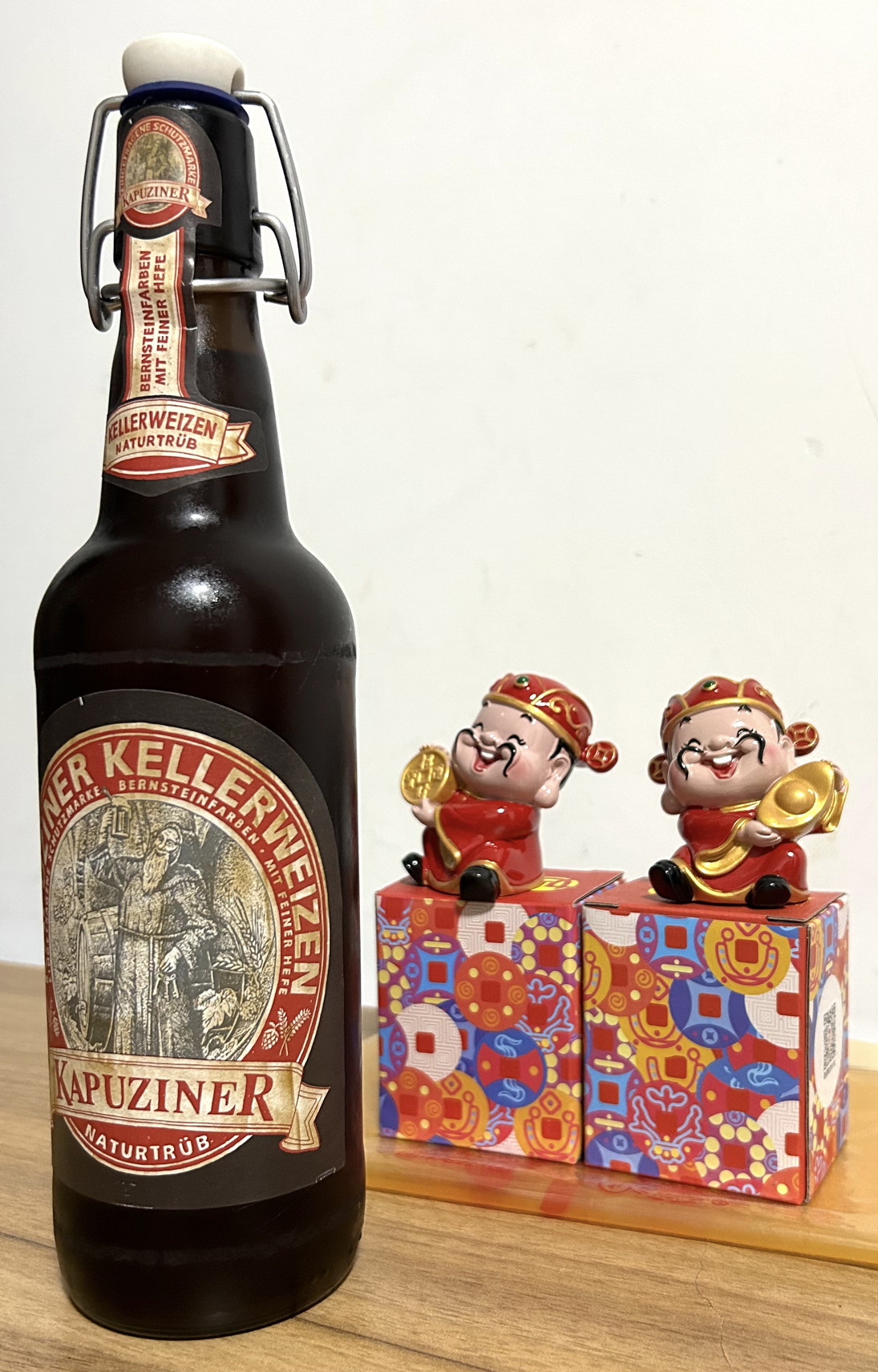 Kapuziner Kellerweizen